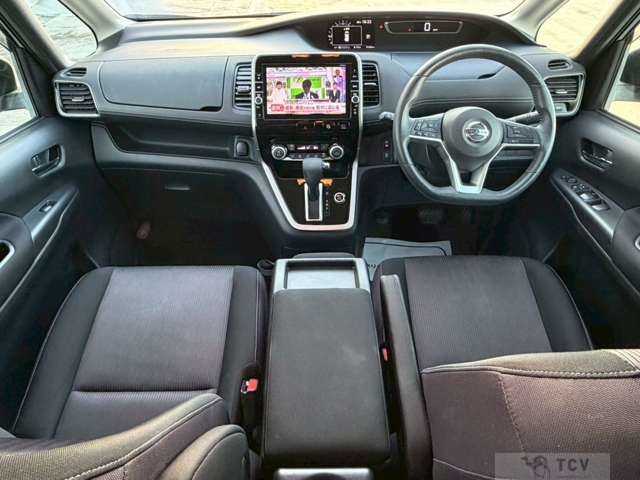 2017 Nissan Serena