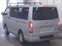 2015 Toyota Regiusace Van