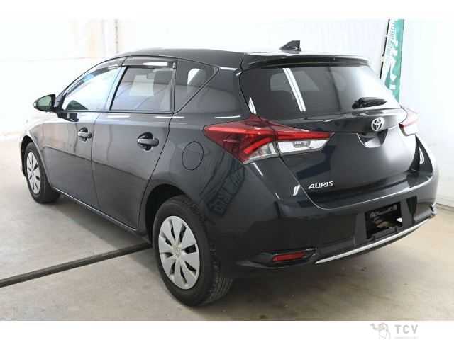 2016 Toyota Auris