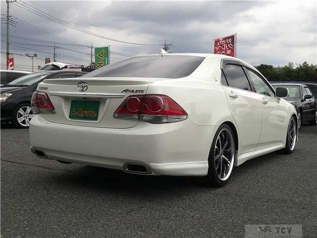 2012 Toyota Crown