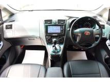 2014 Toyota Mark X Zio