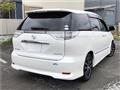 2013 Toyota Estima