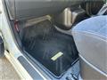 2005 Nissan March