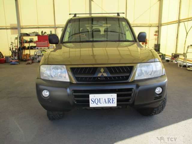 2003 Mitsubishi Pajero