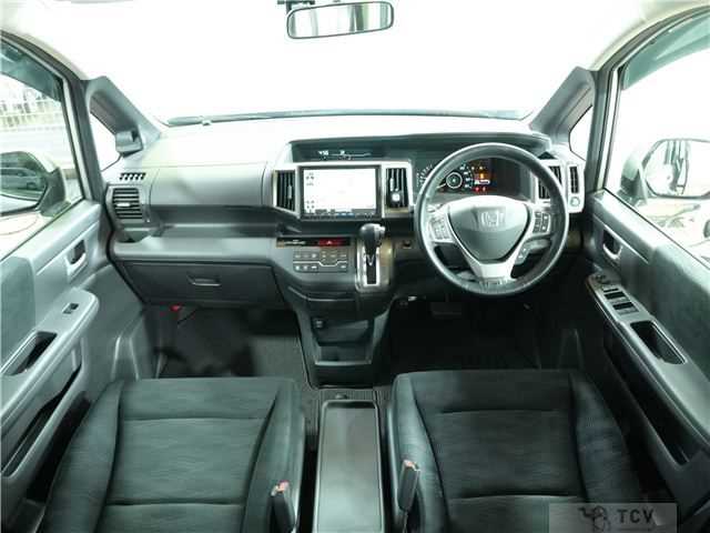 2014 Honda Step WGN