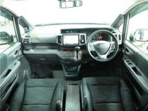 2014 Honda Step WGN