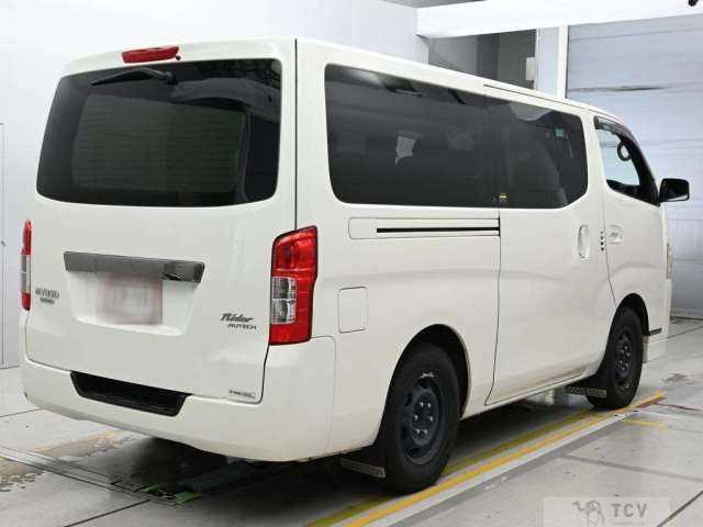 2015 Nissan NV350 Caravan