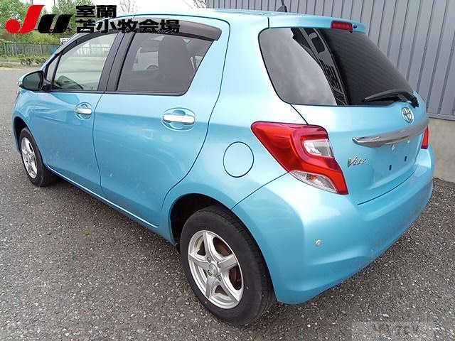2016 Toyota Vitz