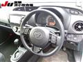 2016 Toyota Vitz