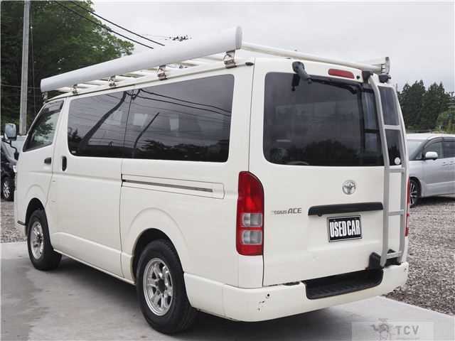 2015 Toyota Hiace Van