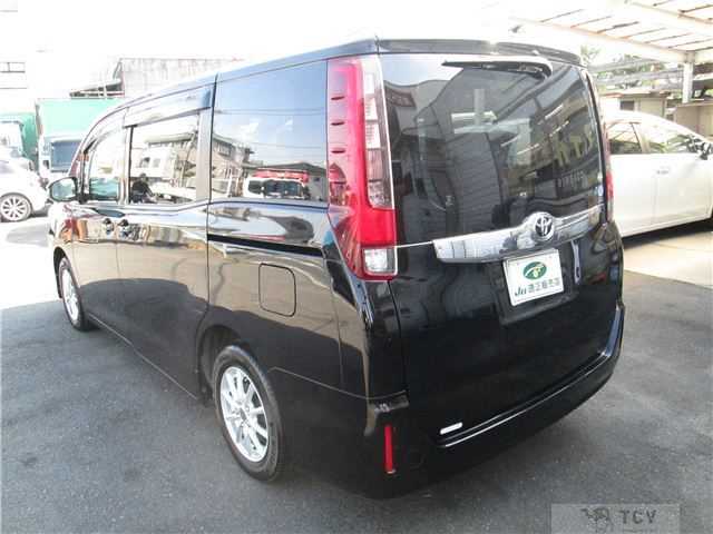 2016 Toyota Noah