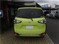 2016 Toyota Sienta