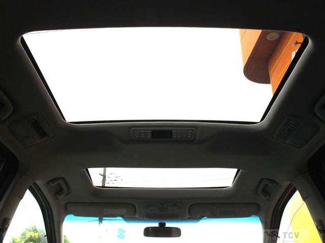2013 Toyota Estima