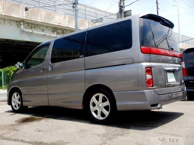 2010 Nissan Elgrand