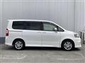 2012 Toyota Noah