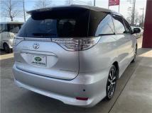 2013 Toyota Estima