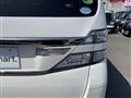 2013 Toyota Vellfire