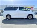 2013 Toyota Vellfire