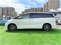 2013 Toyota Estima