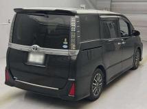 2015 Toyota Voxy
