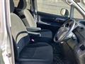 2013 Toyota Voxy