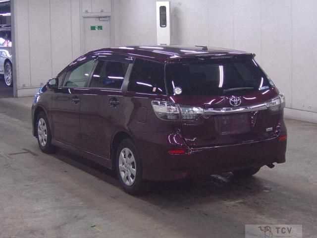 2013 Toyota Wish