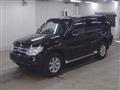 2014 Mitsubishi Pajero