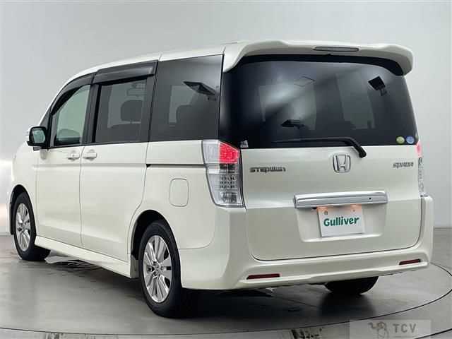 2010 Honda Step WGN