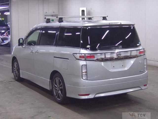 2013 Nissan Elgrand