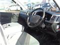 2004 Toyota Hiace