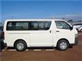 2004 Toyota Hiace