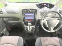 2015 Nissan Serena
