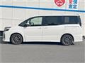 2016 Toyota Voxy