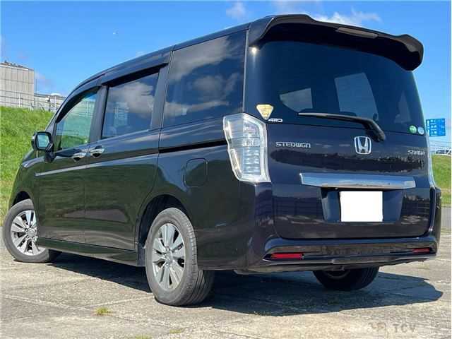 2013 Honda Step WGN