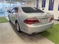 2012 Toyota Crown