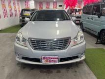2012 Toyota Crown