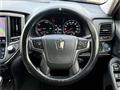2013 Toyota Crown Hybrid