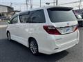 2013 Toyota Alphard