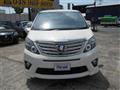 2013 Toyota Alphard