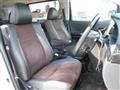 2013 Toyota Alphard