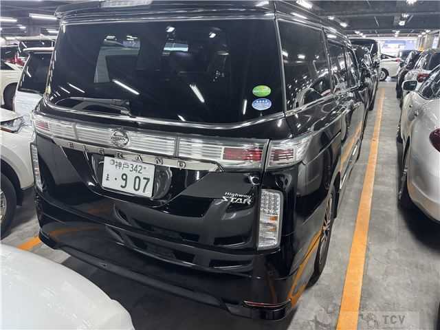 2016 Nissan Elgrand