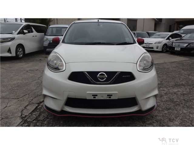 2016 Nissan March