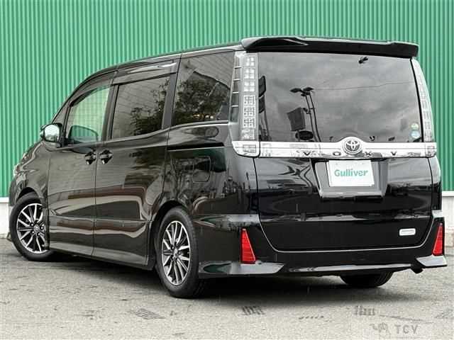 2015 Toyota Voxy