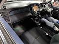 2005 Toyota Kluger V
