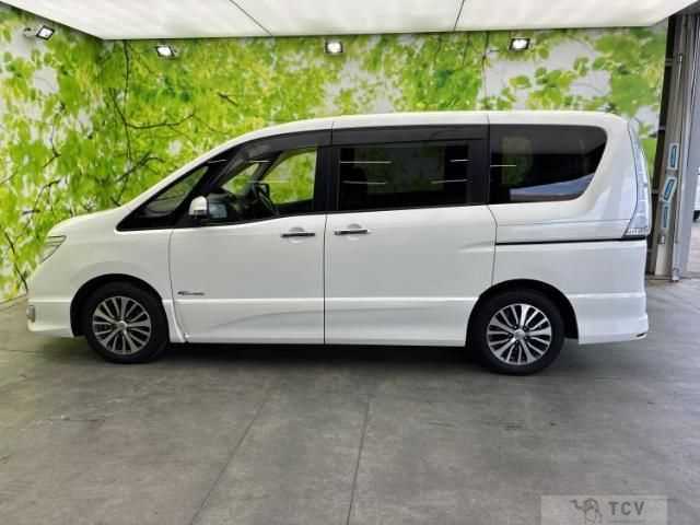 2014 Nissan Serena