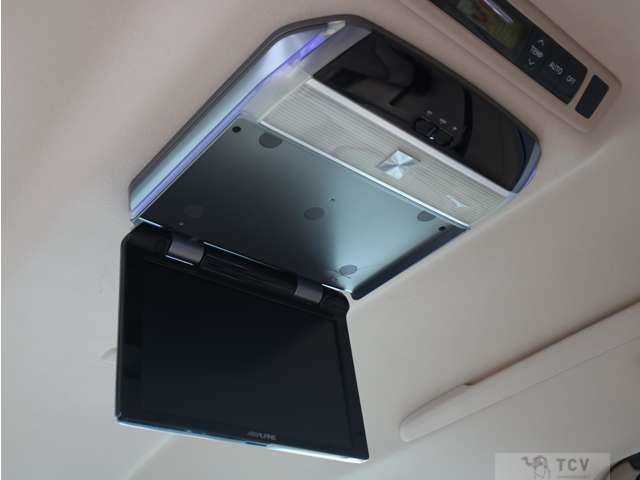 2012 Toyota Alphard