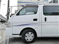 2005 Nissan Caravan Van
