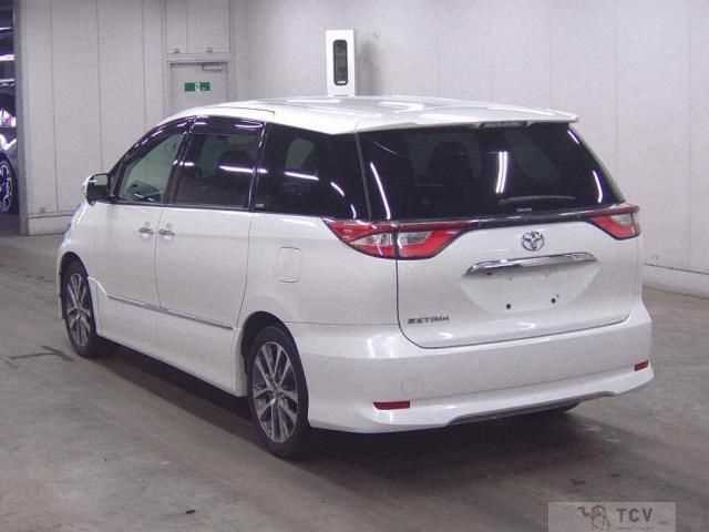 2017 Toyota Estima