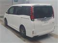 2014 Toyota Noah