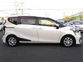 2016 Toyota Sienta
